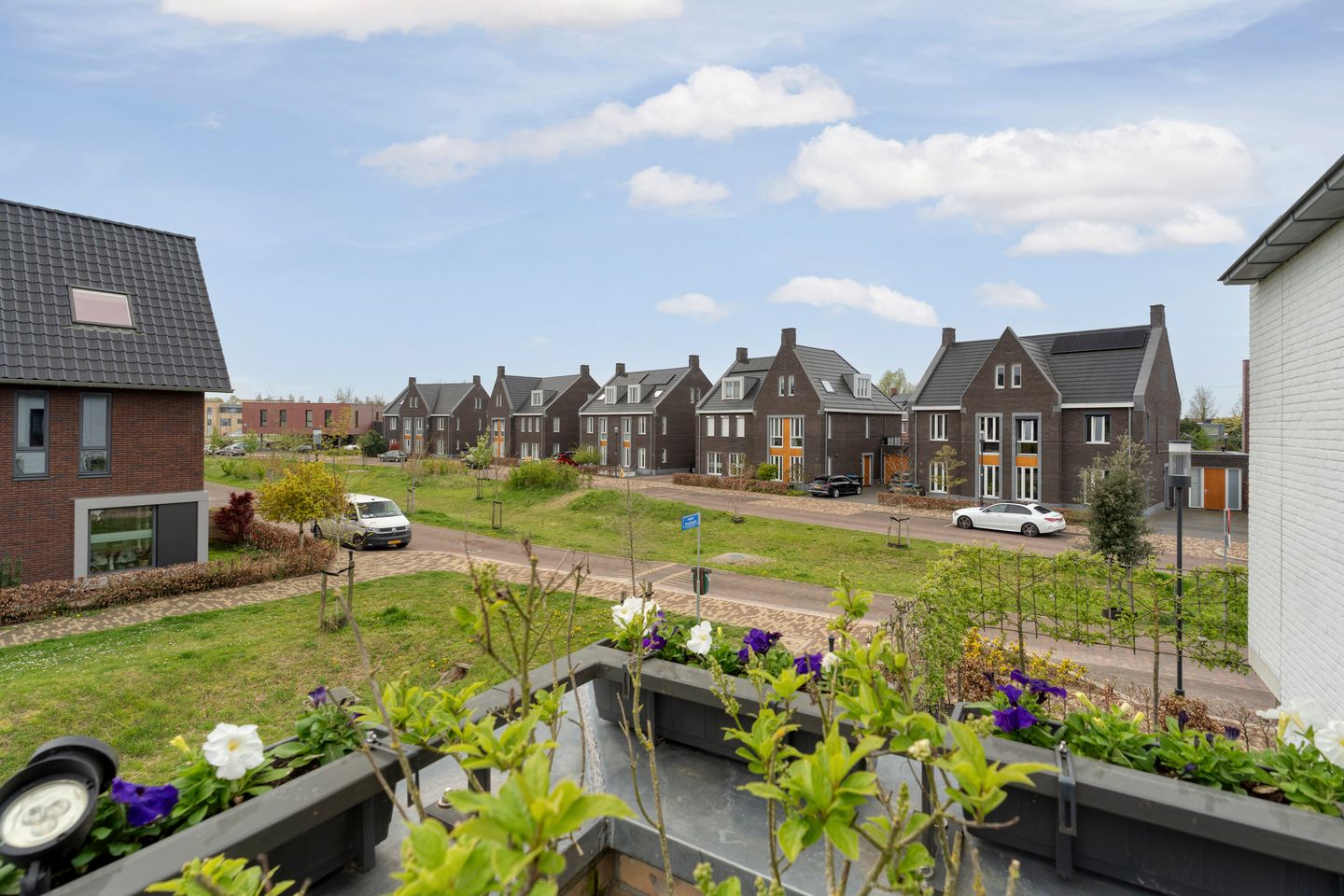 Photo 40 of Op de set 86