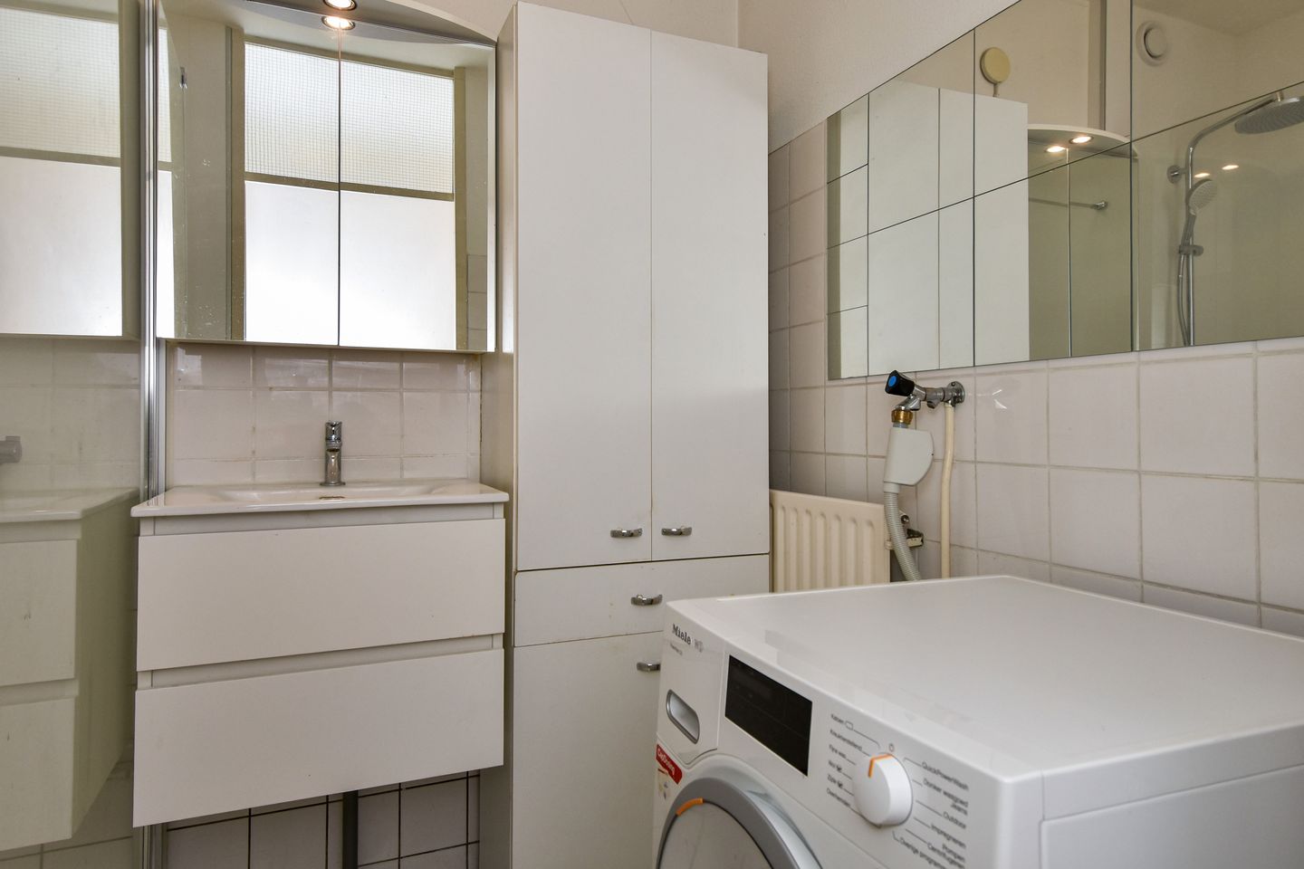 Foto 34 van Albert Termotestraat 34