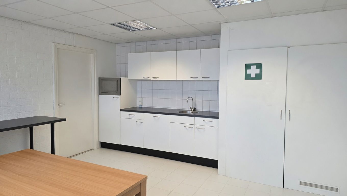 View photo 5 of Breitnerstraat 9