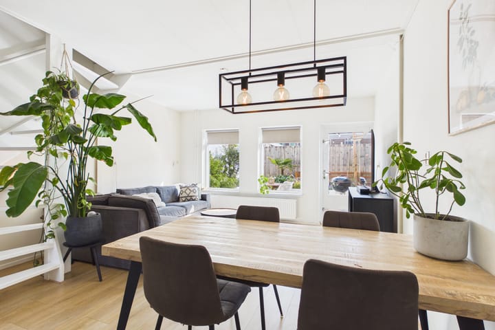 Photo 3 of Rozemarijnstraat 12