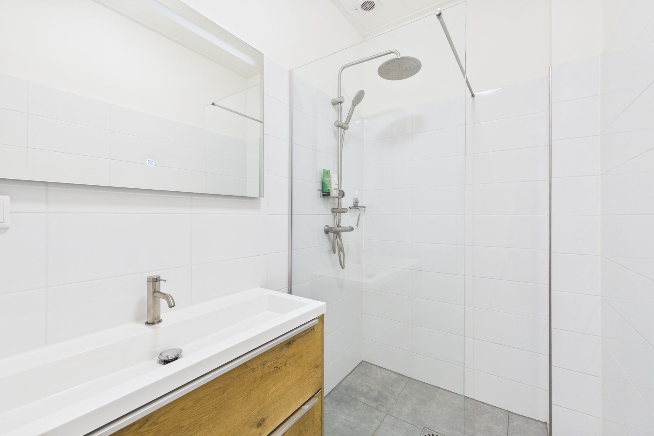 Photo 18 of Rozemarijnstraat 12