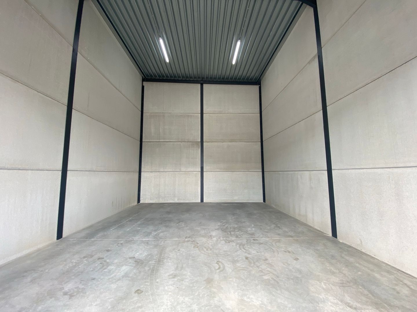 View photo 2 of Lipsstraat 22-U14