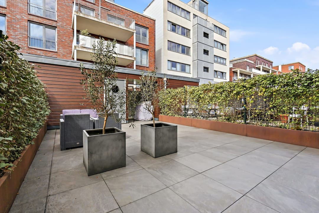 Modern family home with 5 bedrooms near Scheveningen harbour — 22
