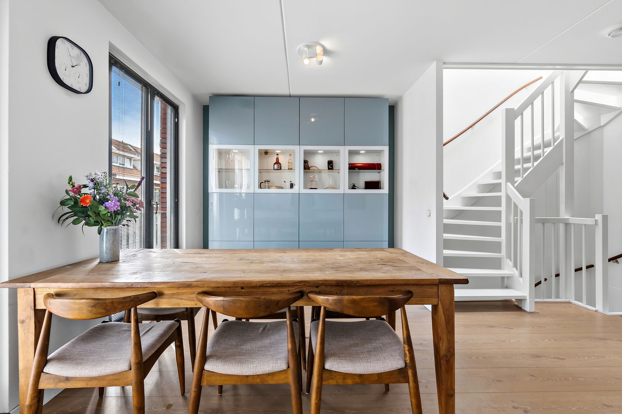 Modern family home with 5 bedrooms near Scheveningen harbour — 18