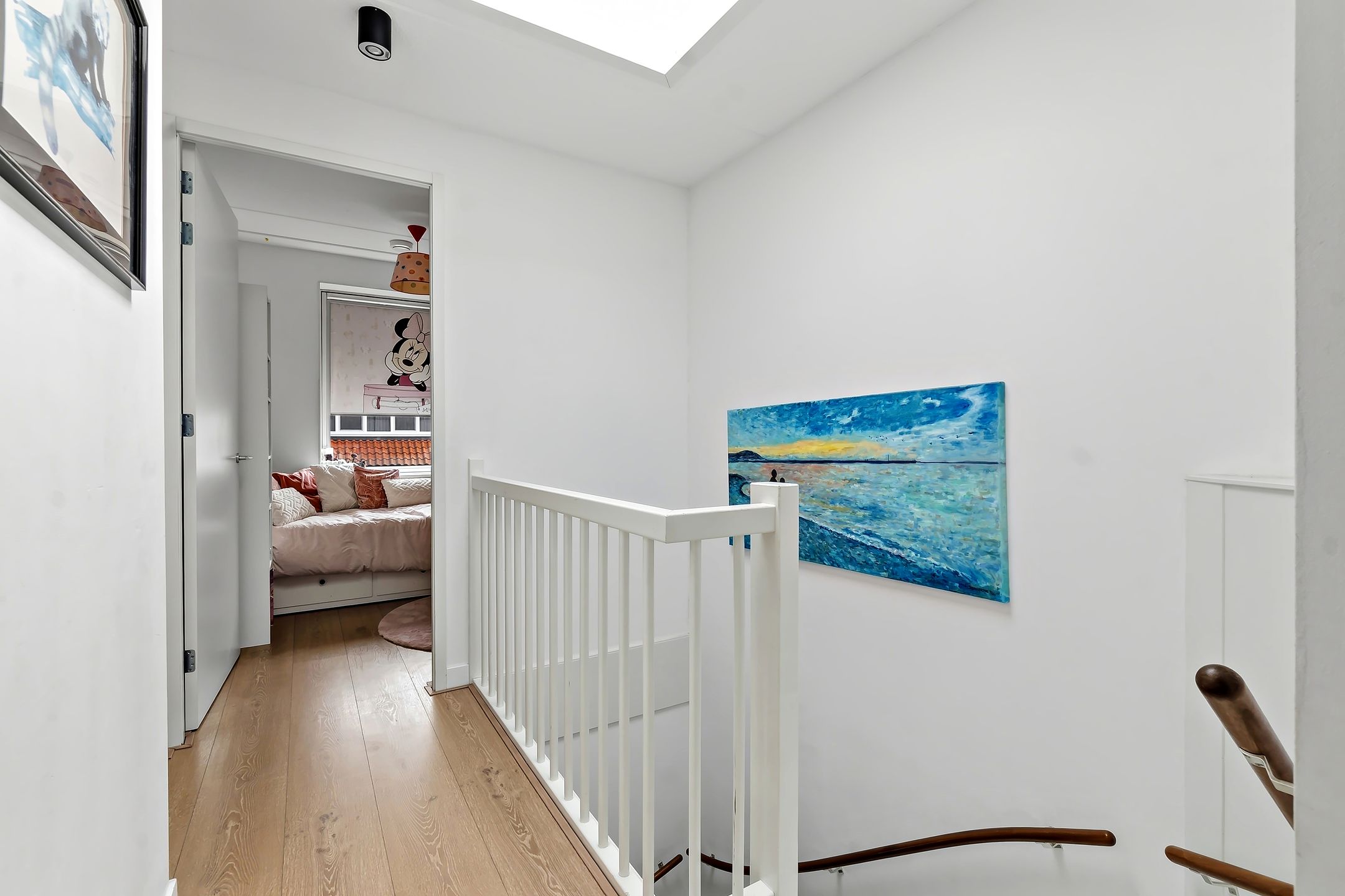 Modern family home with 5 bedrooms near Scheveningen harbour — 27