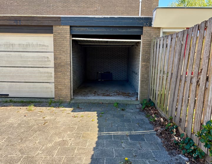 Photo 2 of Slauerhoffstraat 2 e