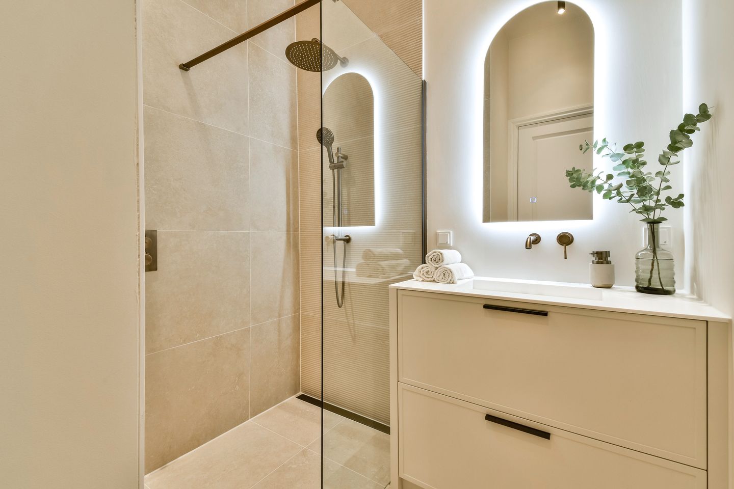 Turn-key ground floor apartment with south-facing garden in De Pijp — 19