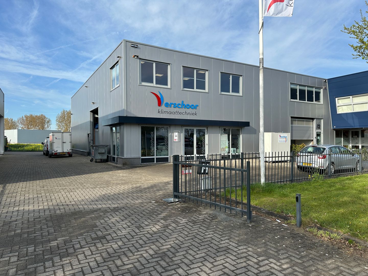 View photo 2 of Transportstraat 14