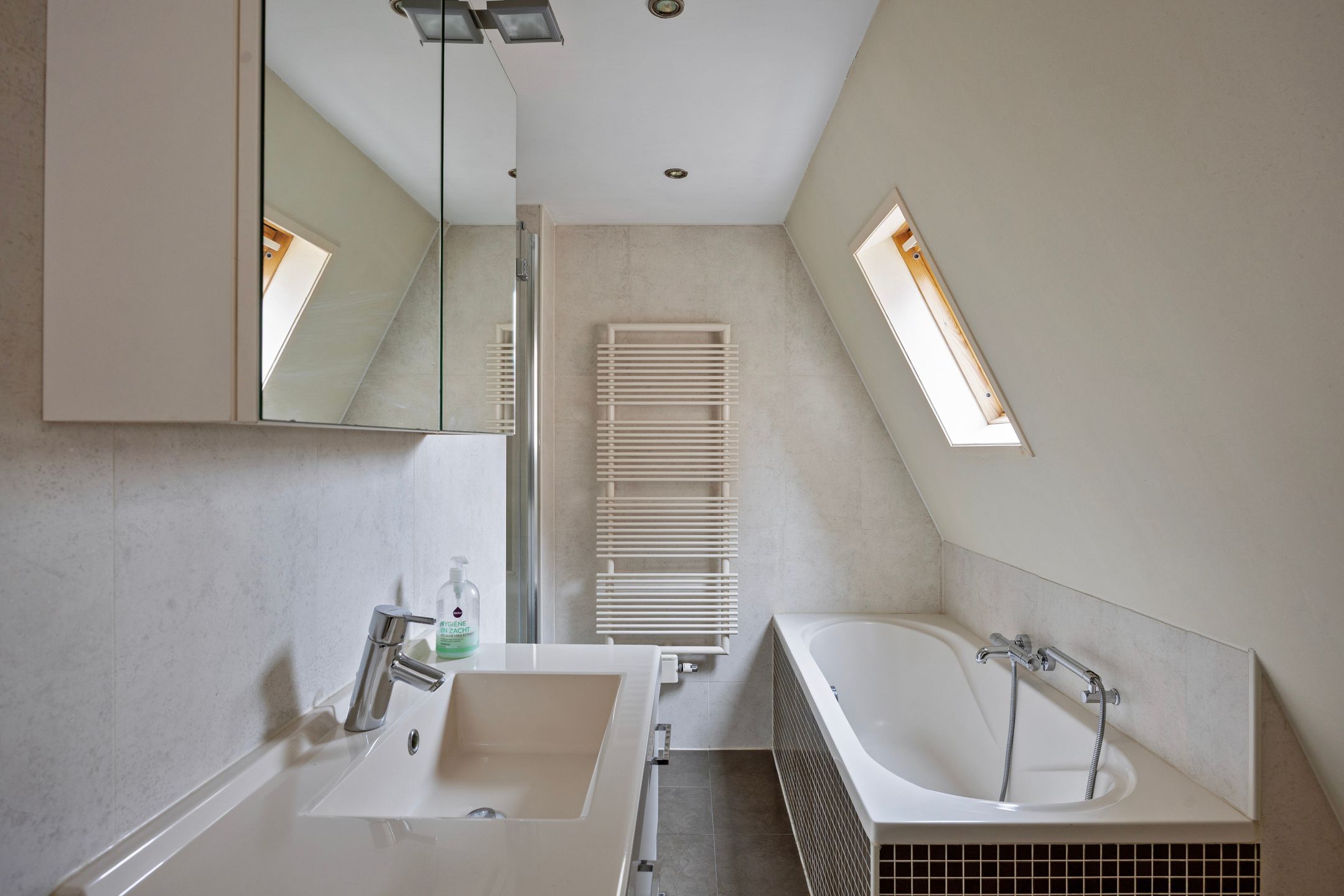 Photo 36 of Kerkstraat 5