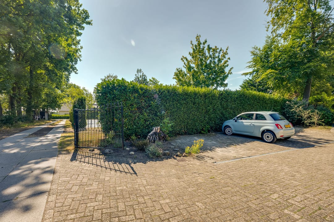 Photo 13 of Breedschotsestraat 12