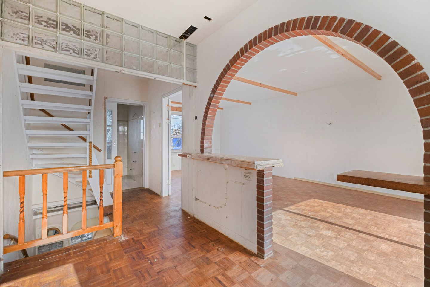 Photo 10 of Zuidstraat 84