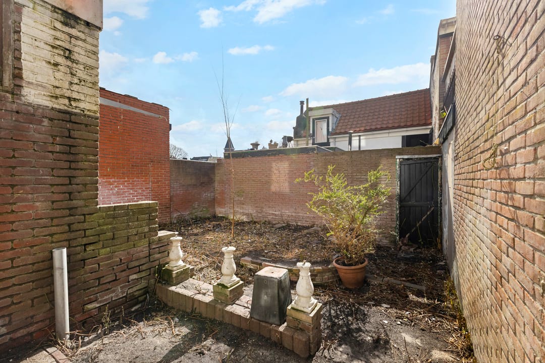 Photo 22 of Zuidstraat 84