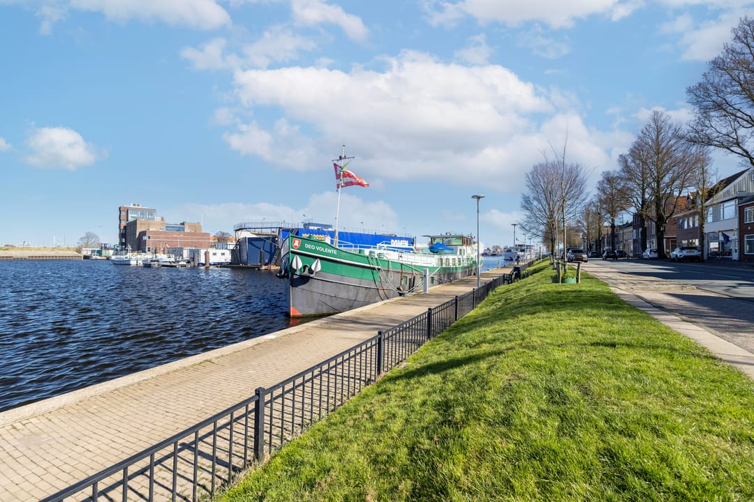 Photo 23 of Zuidstraat 84