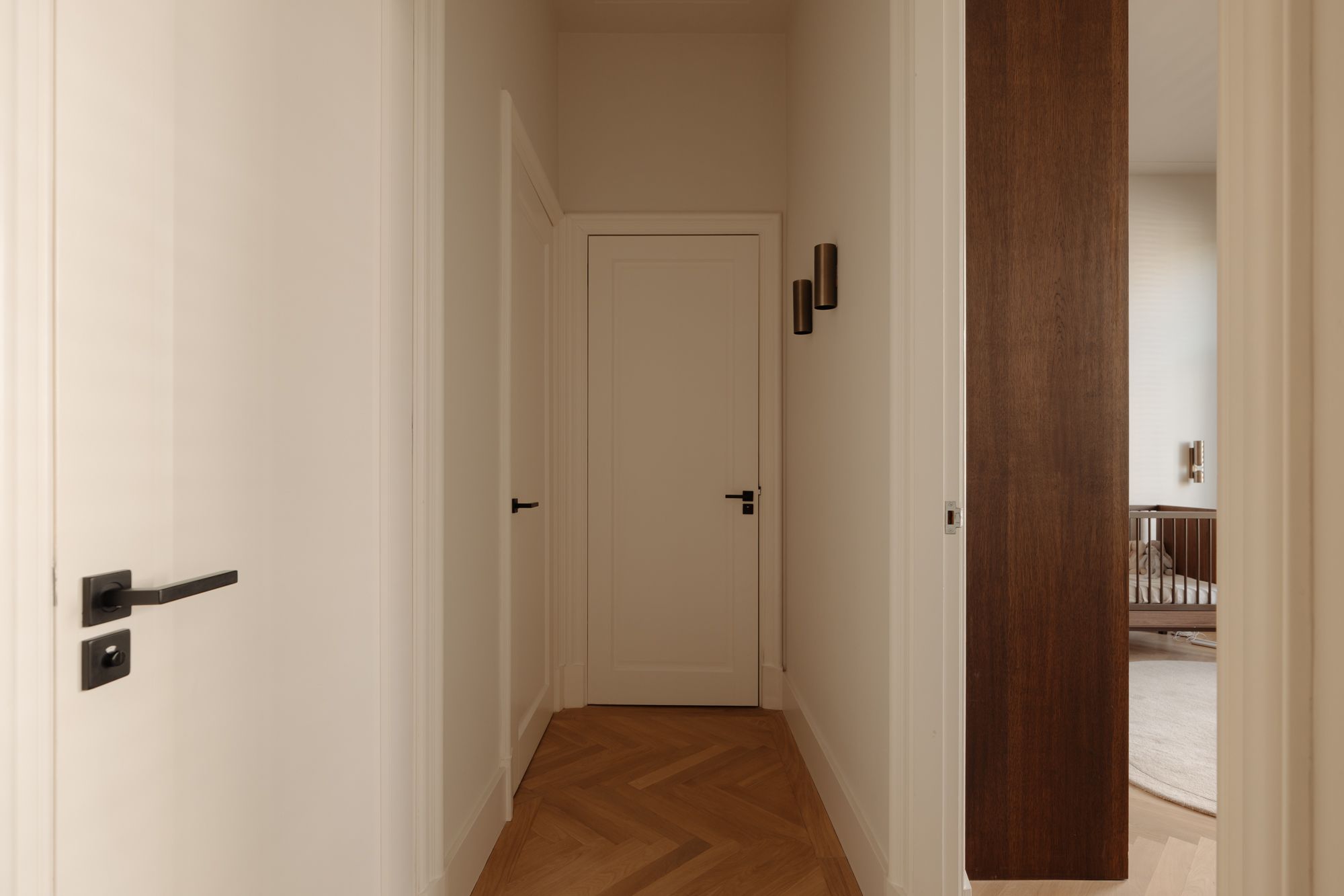 Foto 42 van Roemer Visscherstraat 9