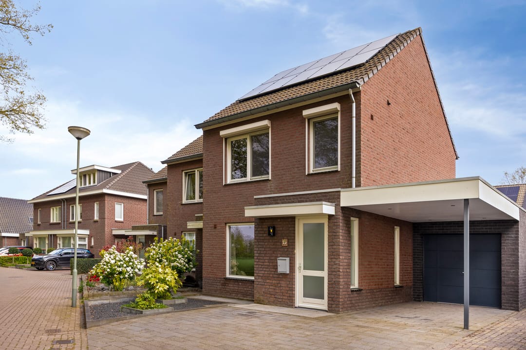 Foto 1 van Elzenhof 15