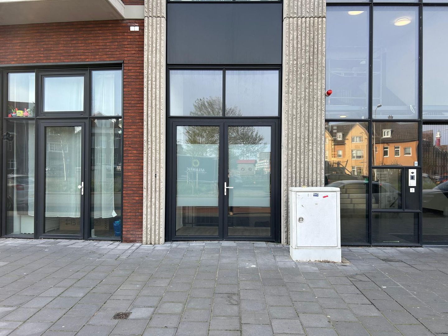 Bekijk foto 2 van Zeesluisweg 44