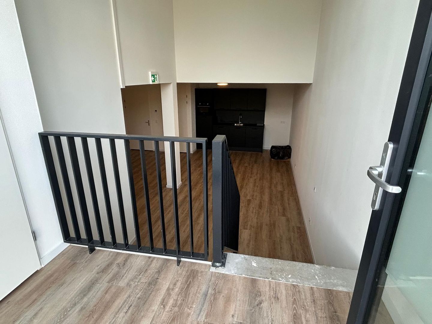 Bekijk foto 3 van Zeesluisweg 44