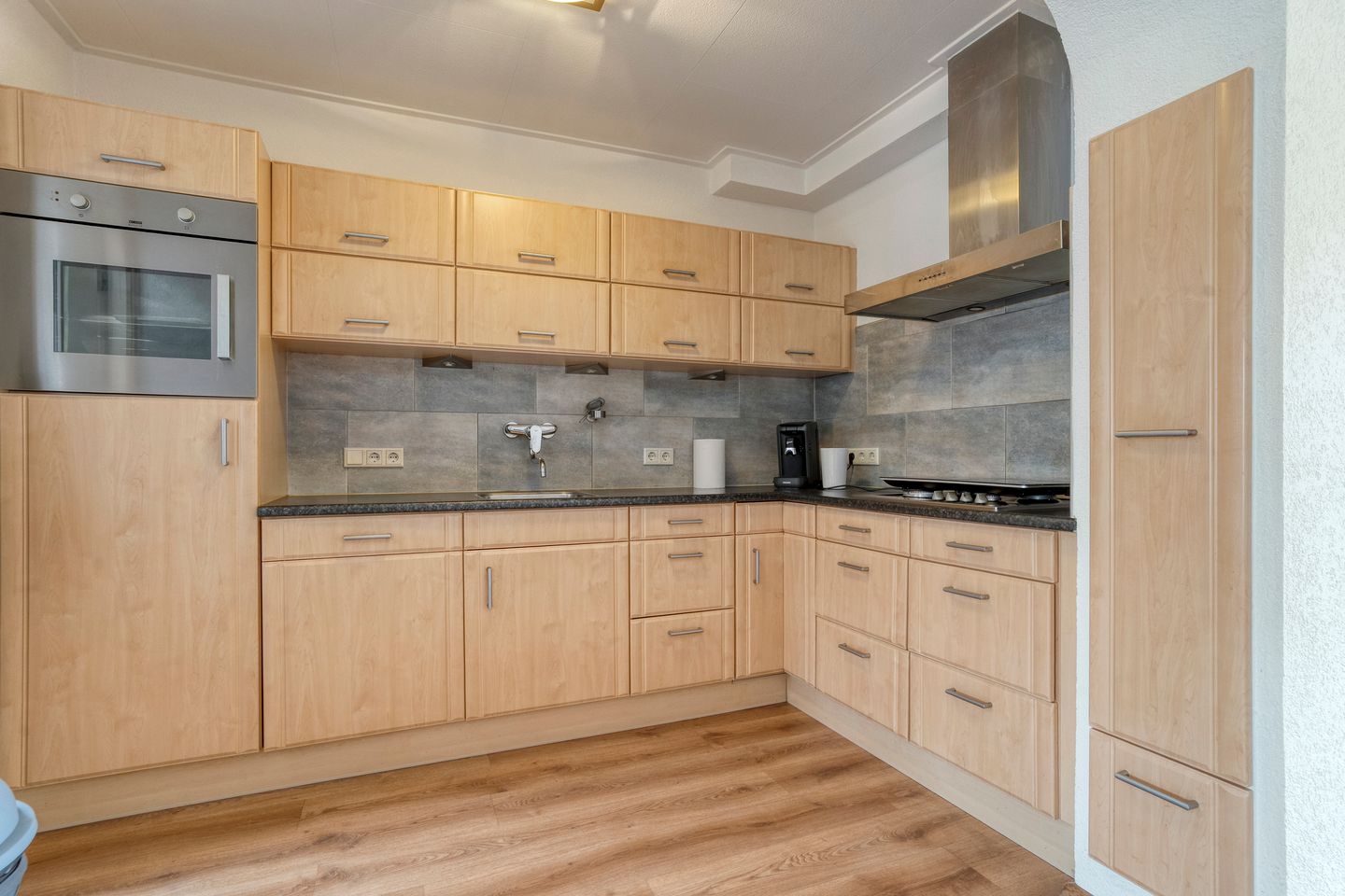 Foto 20 van Westdorplaan 86