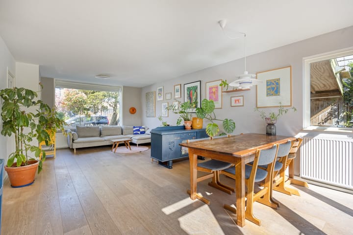 Photo 2 of Prins Hendrikstraat 36