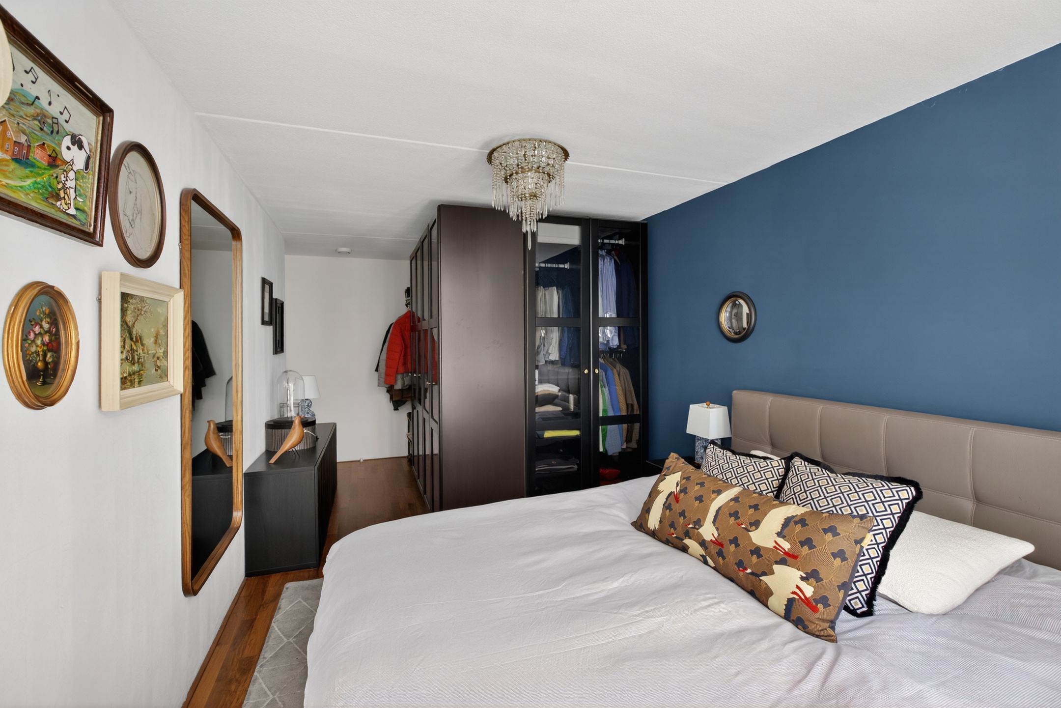 Photo 12 of Valkenburgerstraat 192-B