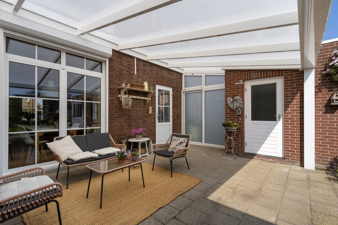 Charming Semi-Detached Family Home with Spacious Garden in Leuken — 31