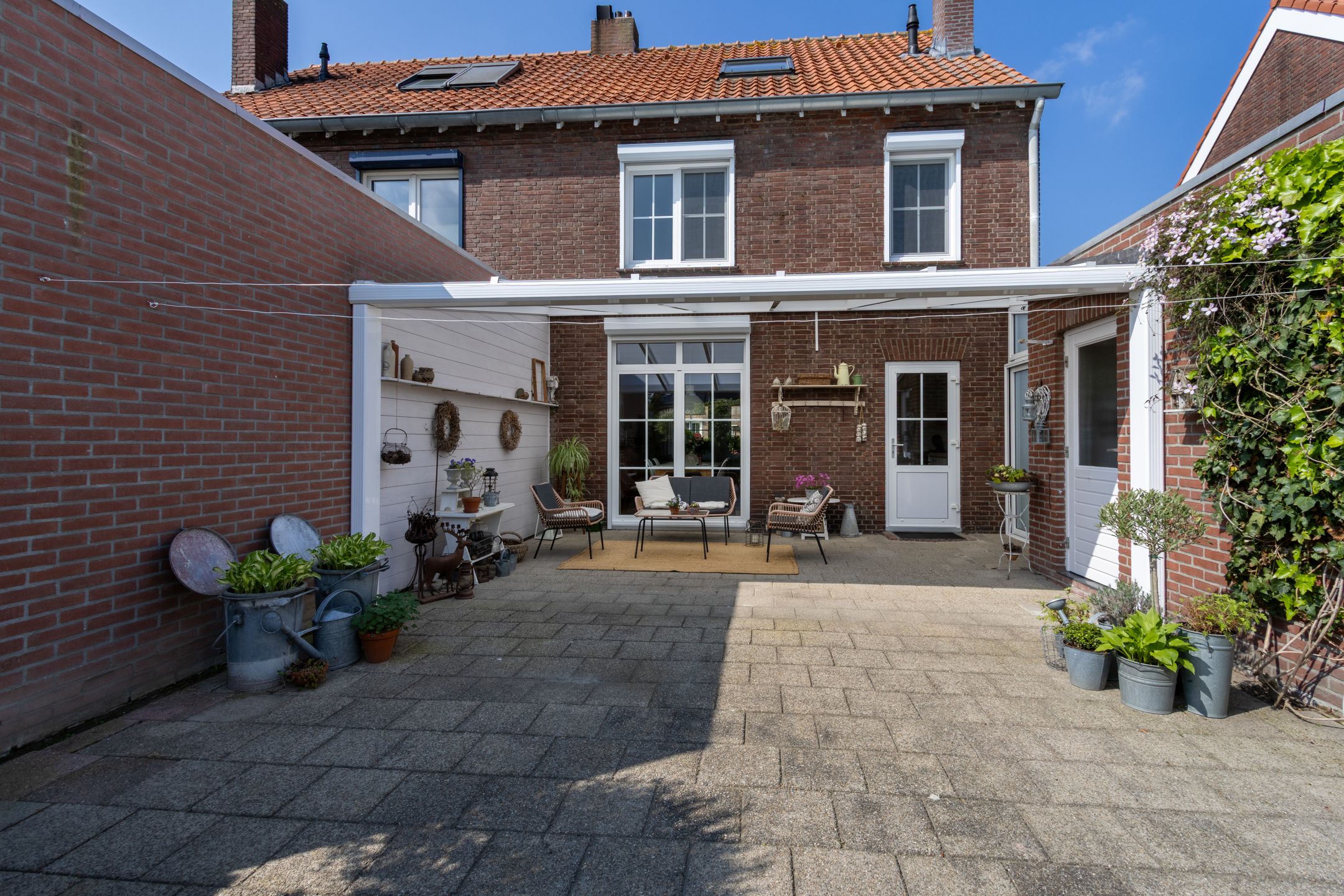 Charming Semi-Detached Family Home with Spacious Garden in Leuken — 30