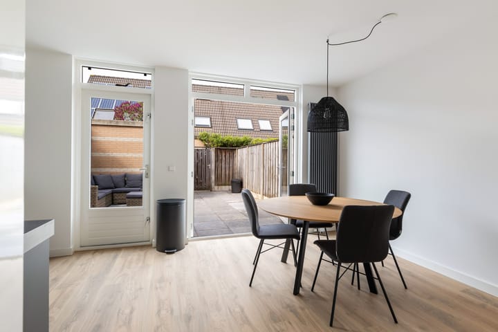 Foto 4 van 2e Oosterstraat 35