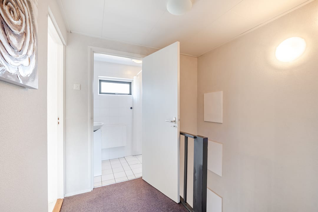 Foto 26 van Rechtuit 14