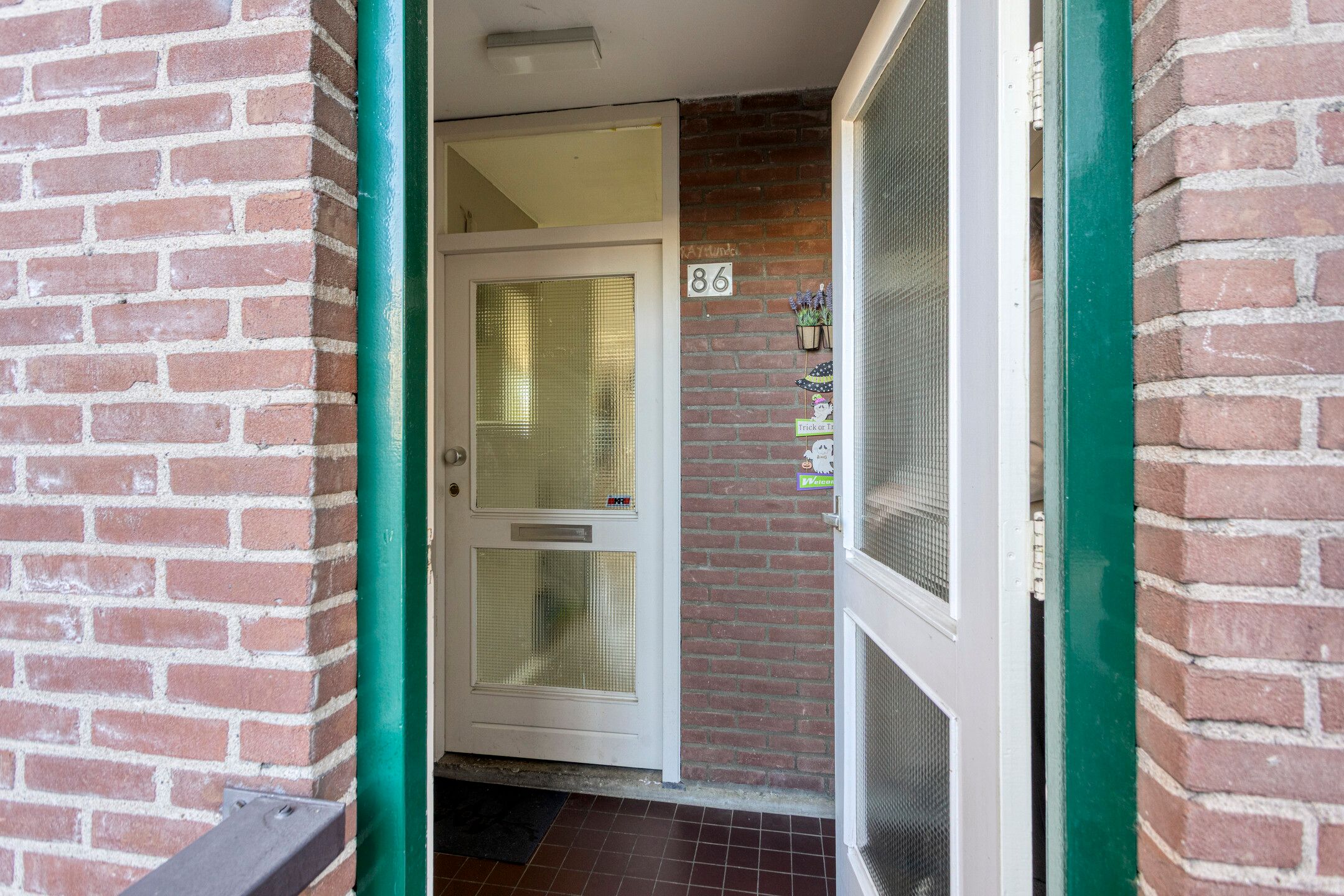 Foto 9 van Winkelwaard 86