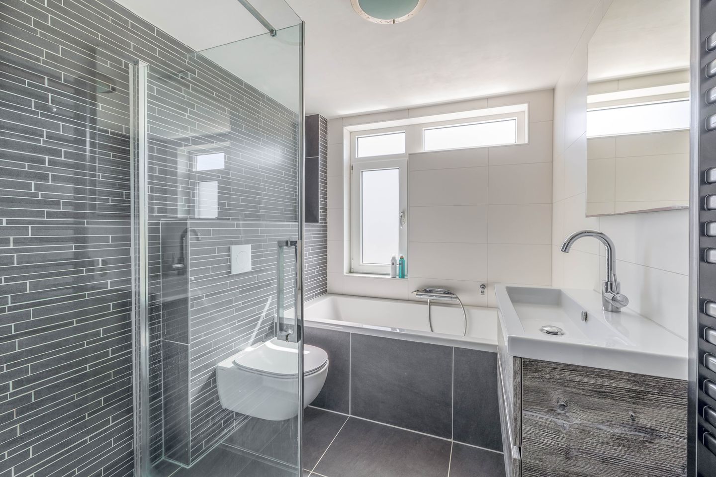 Foto 5 van Voorvisser 8