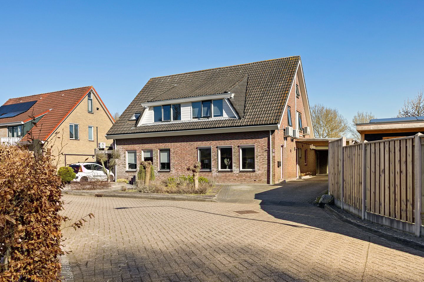 Foto 5 van Bereklauw 79