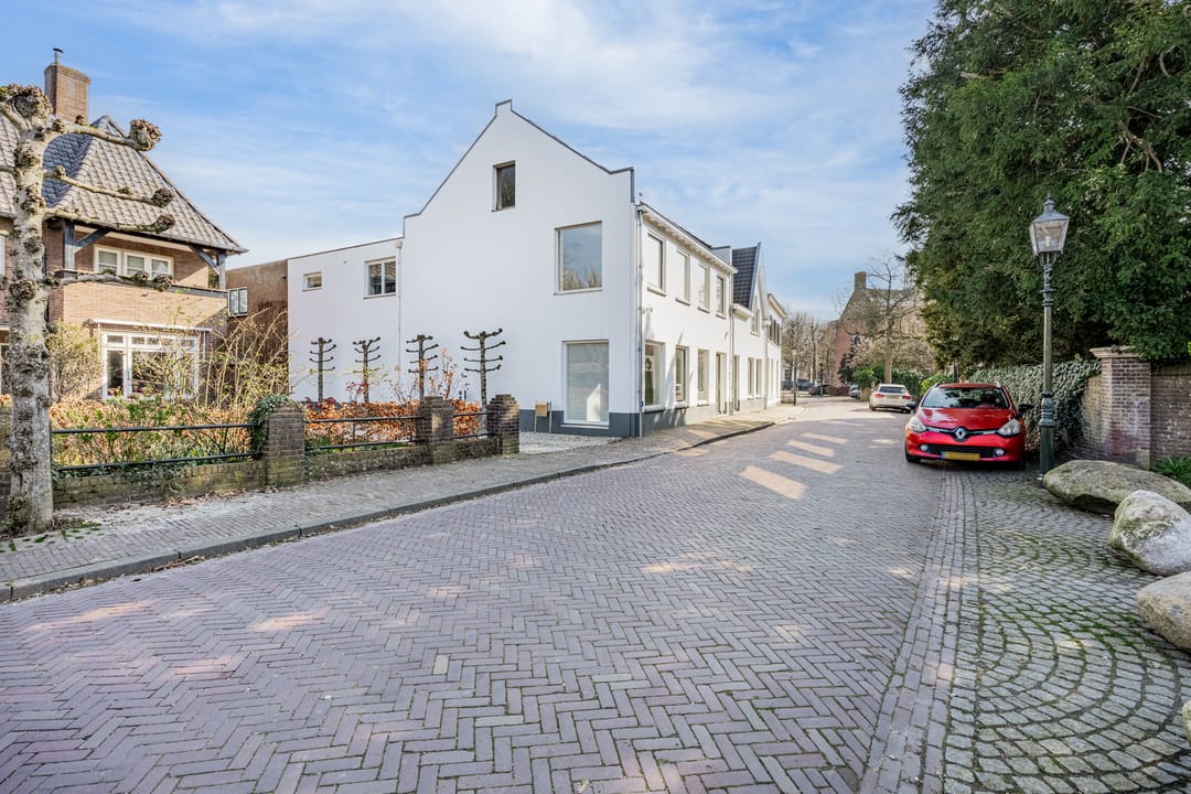 Foto 41 van Overstraat 11-A