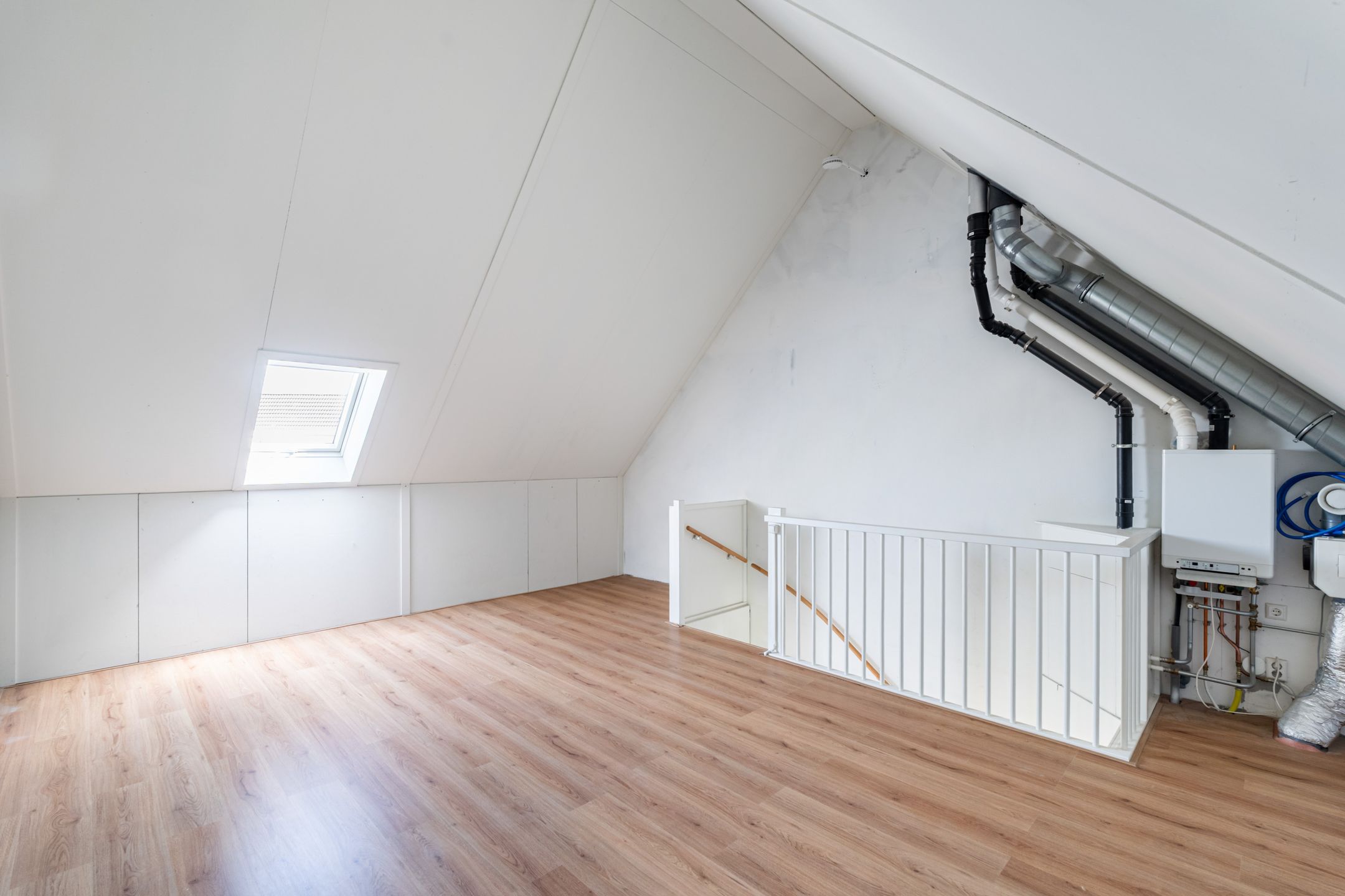 Photo 39 of Corry Brokkenstraat 24