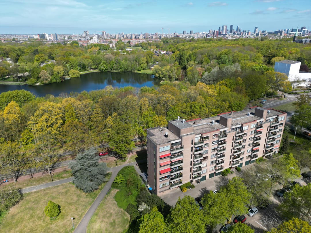 Foto 1 van Dr H. Colijnlaan 4-F033