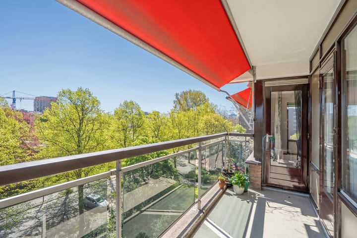 Photo 4 of Dr H. Colijnlaan 4-F033