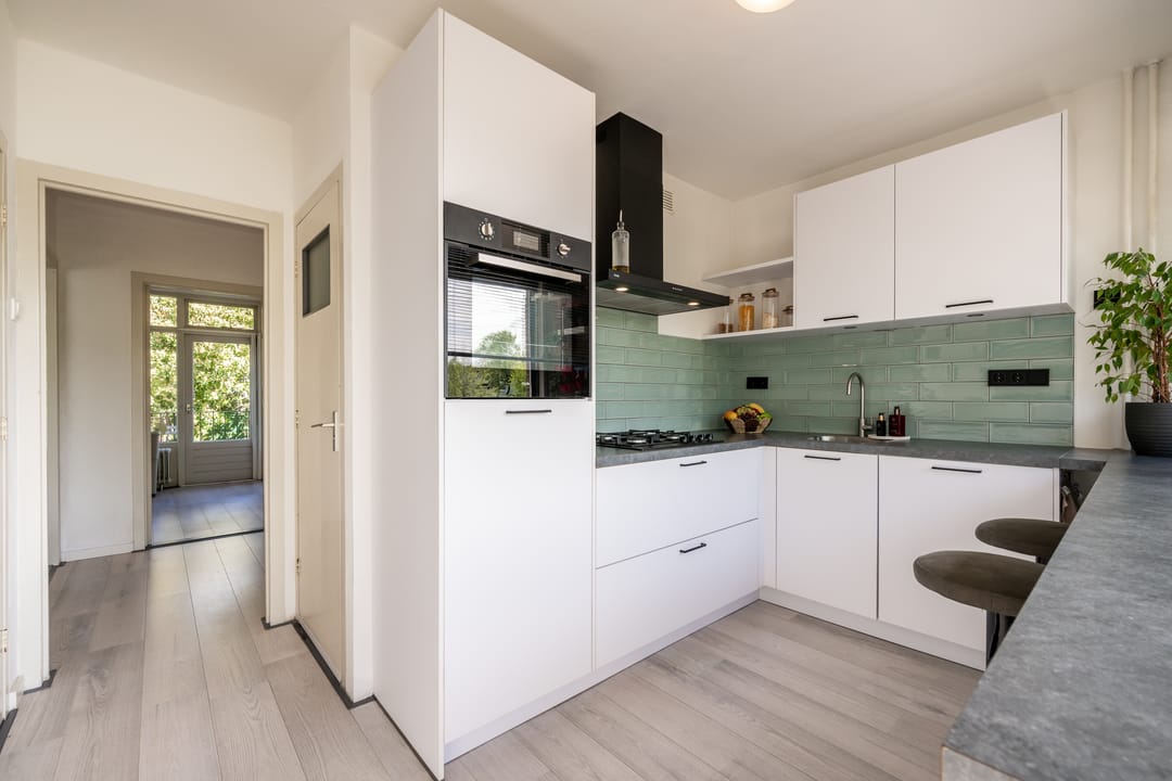 Photo 13 of Julianalaan 100