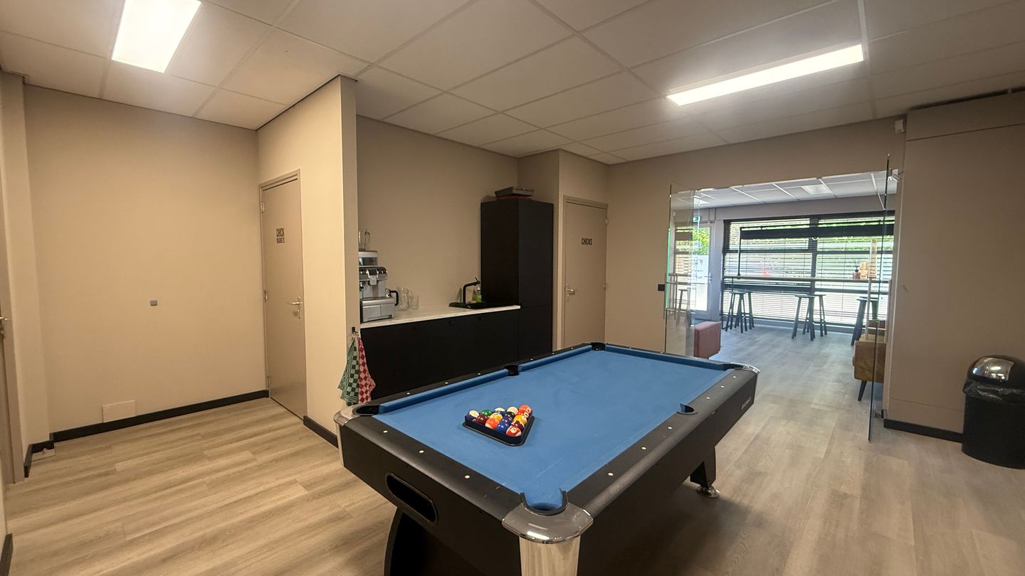 View photo 4 of Dragonder 49-J