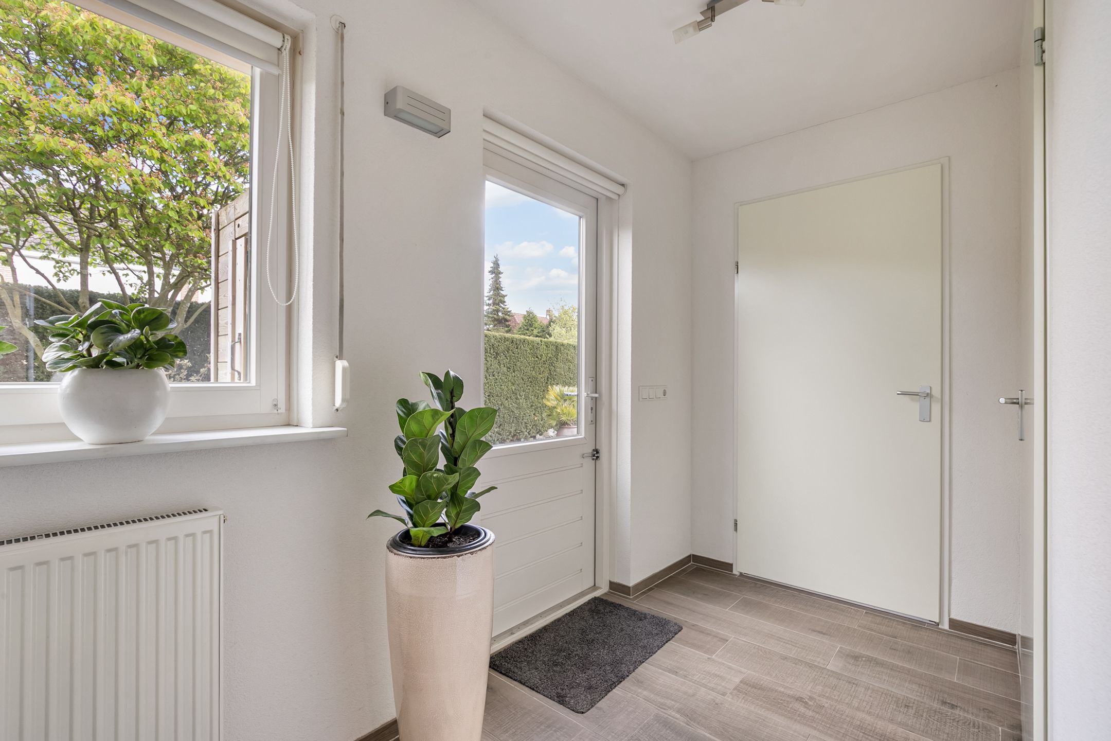 Photo 18 of Elsstraat 1