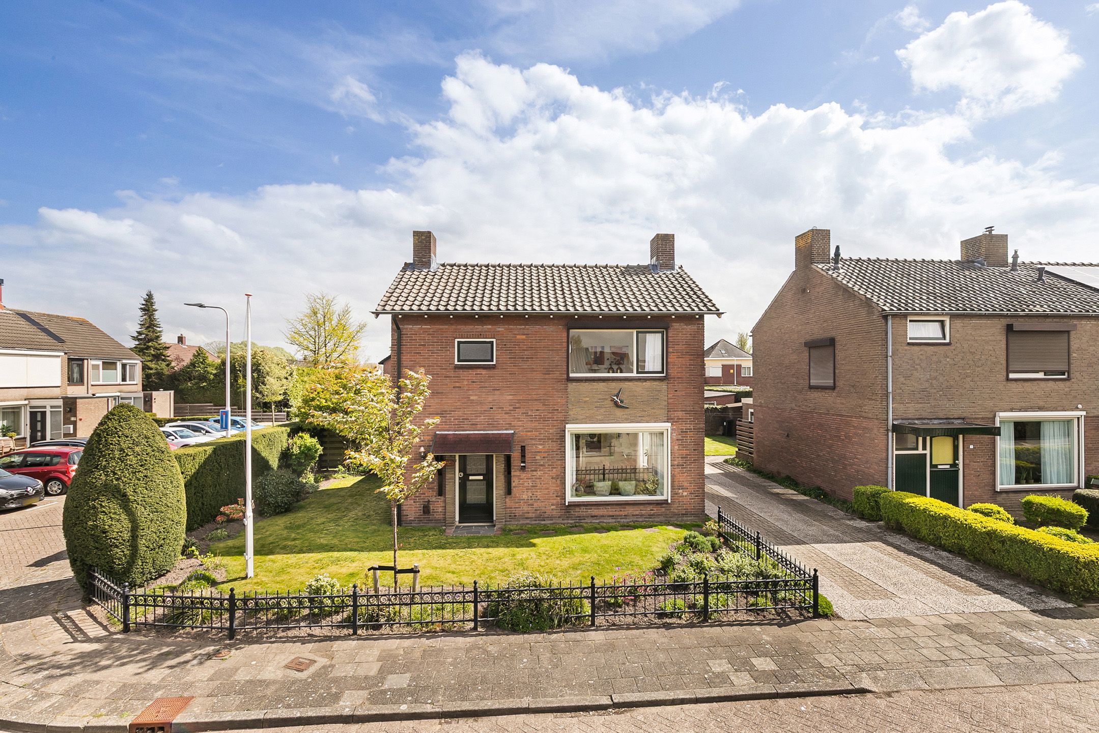 Photo 33 of Elsstraat 1