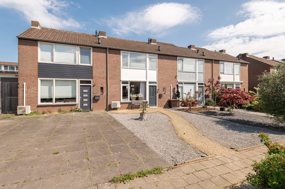 Foto 1 van Sportveldstraat 24