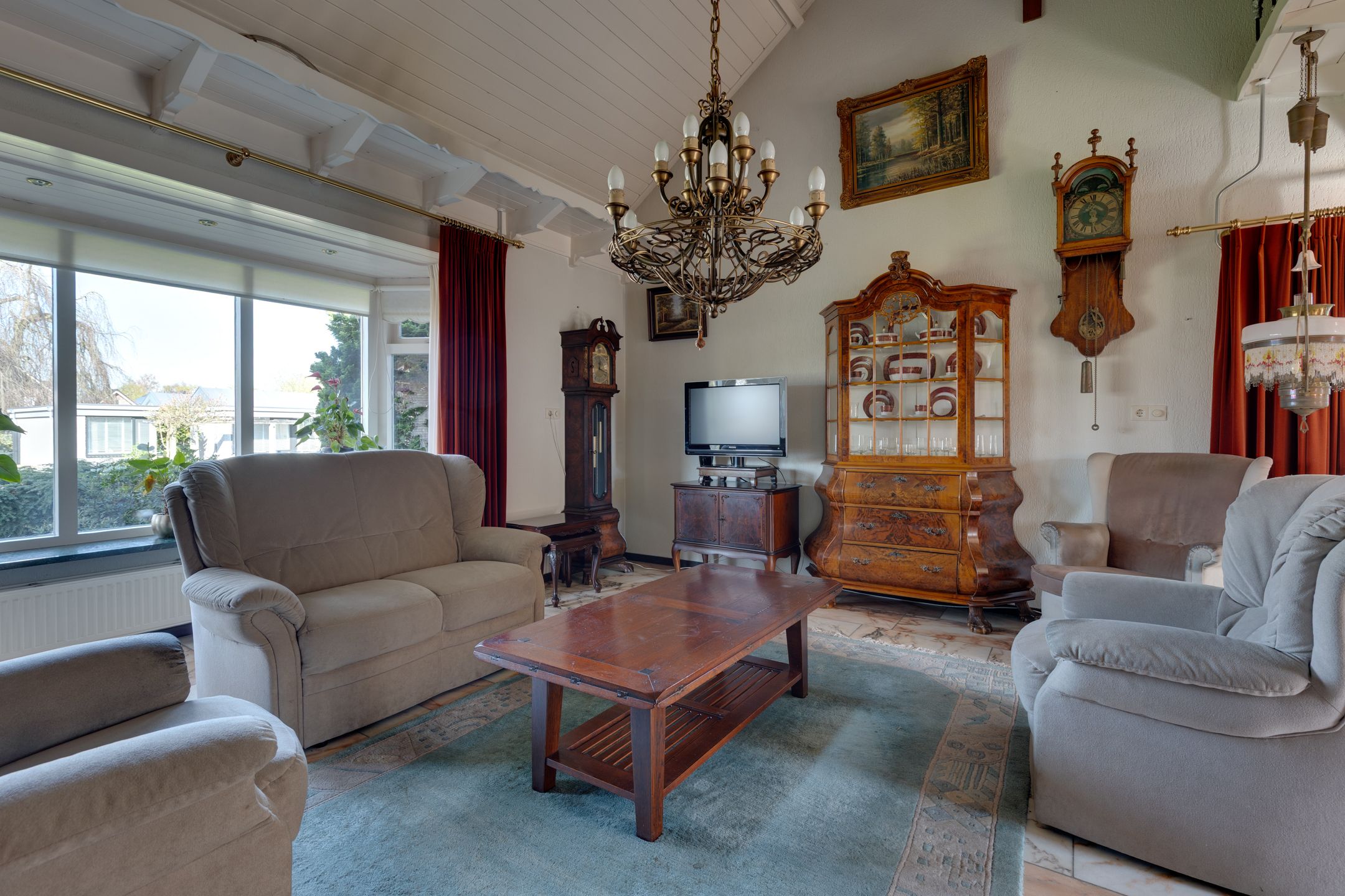 Foto 9 van Churchillstraat 4