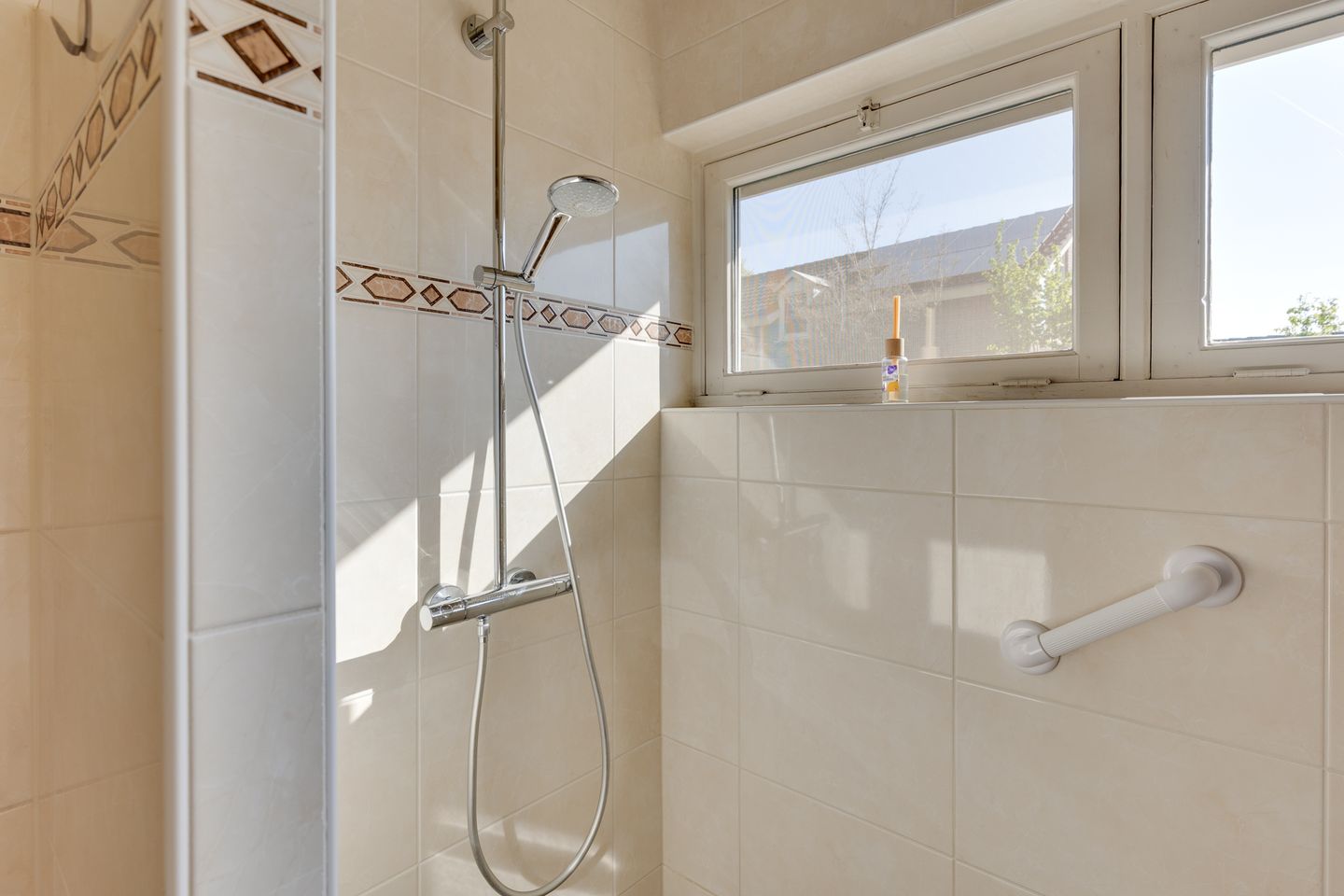 Foto 29 van Churchillstraat 4