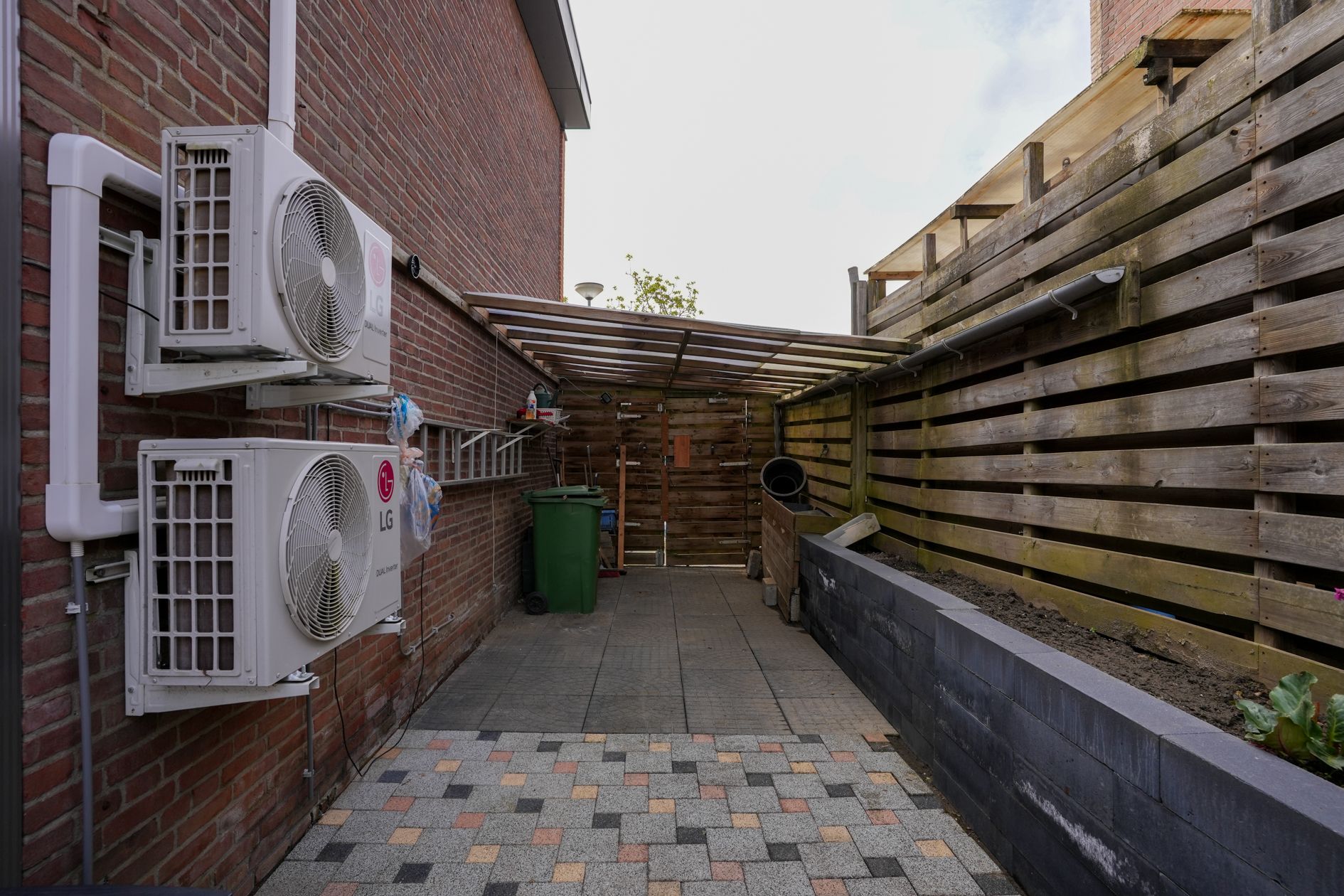 Photo 36 of Seringenstraat 17