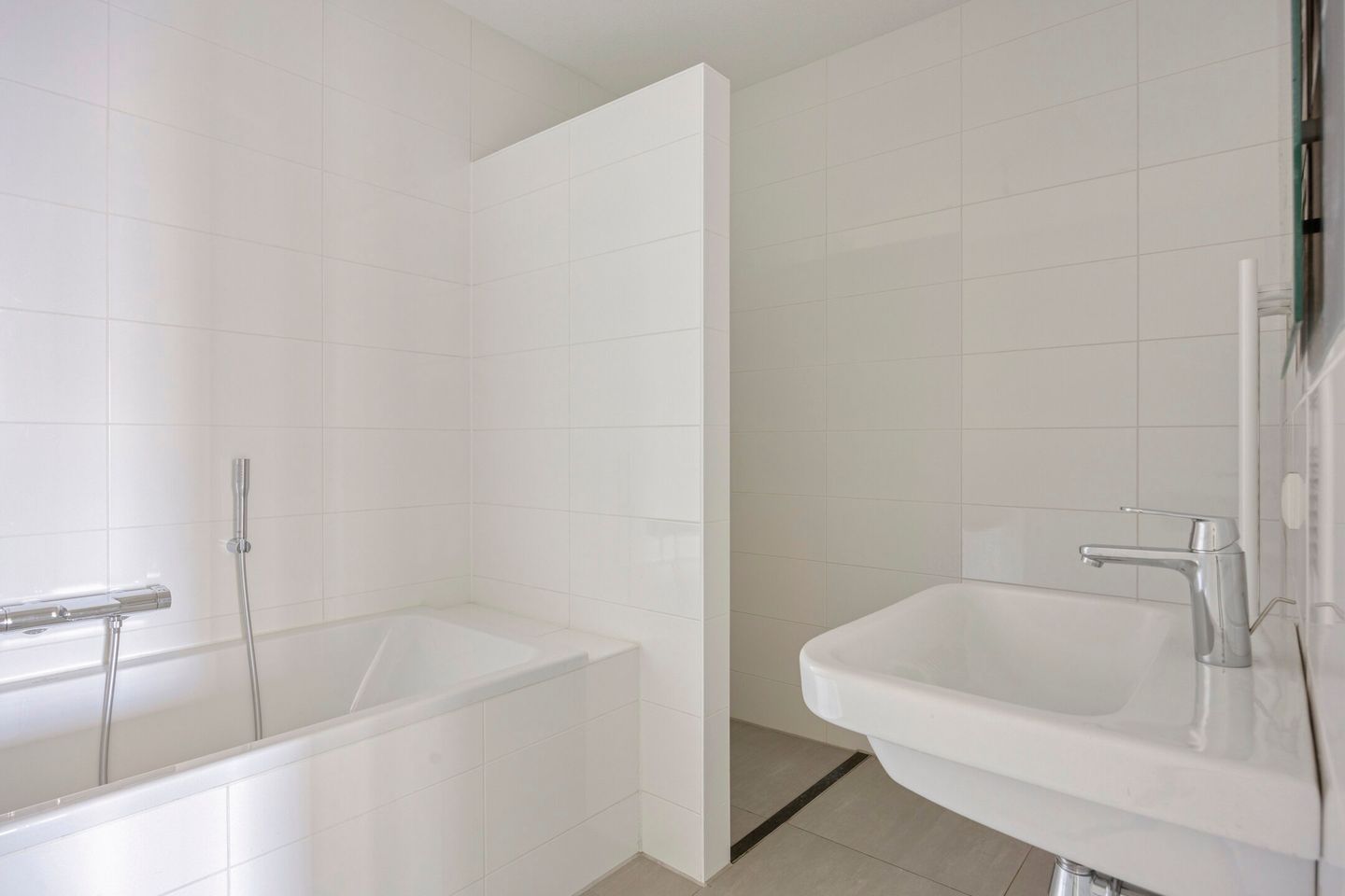 Foto 20 van Maashaven N.z. 623