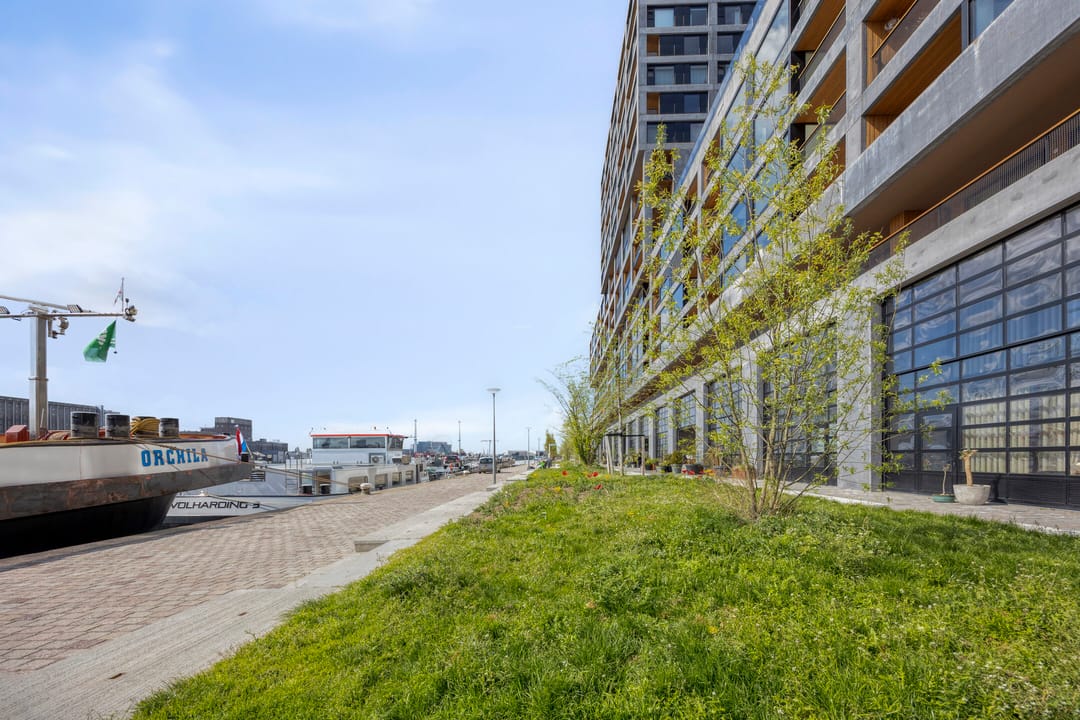 Foto 32 van Maashaven N.z. 623