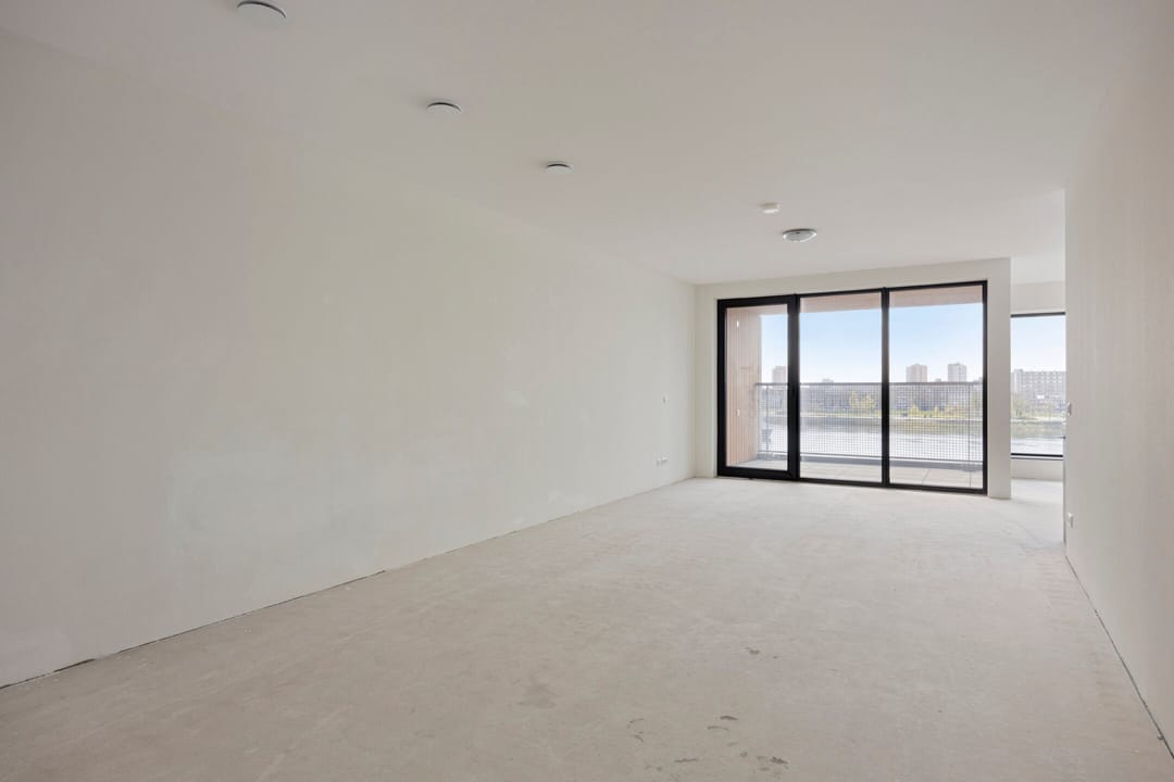 Foto 2 van Maashaven N.z. 623