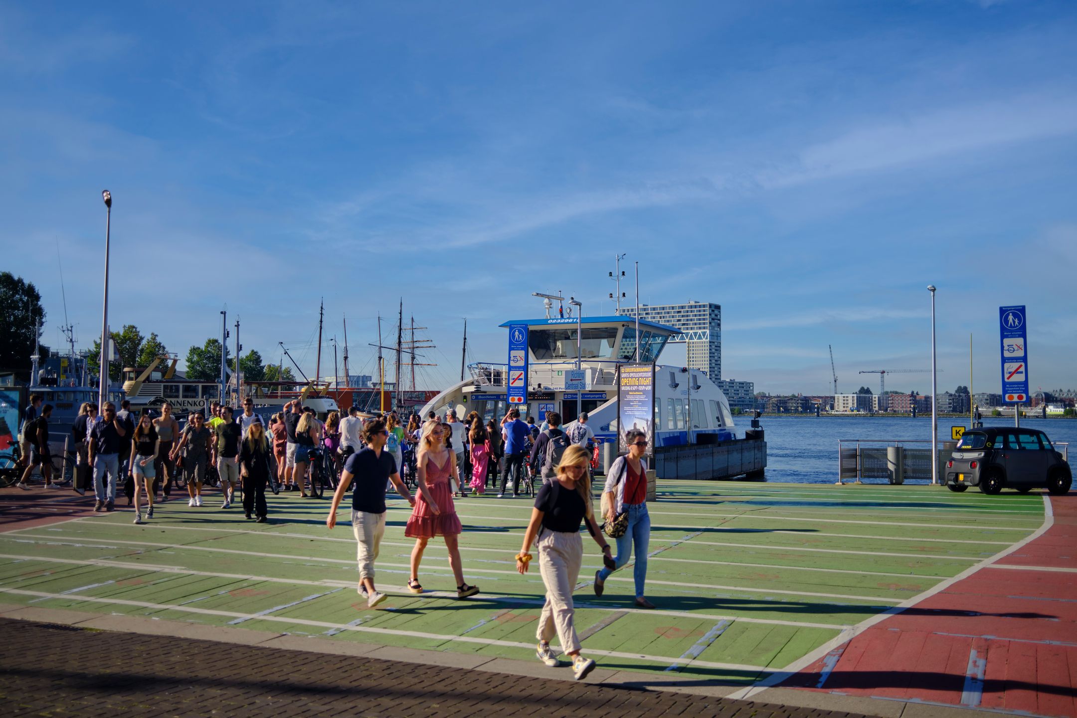 Foto 17 van De IJ-loods MAST - NDSM