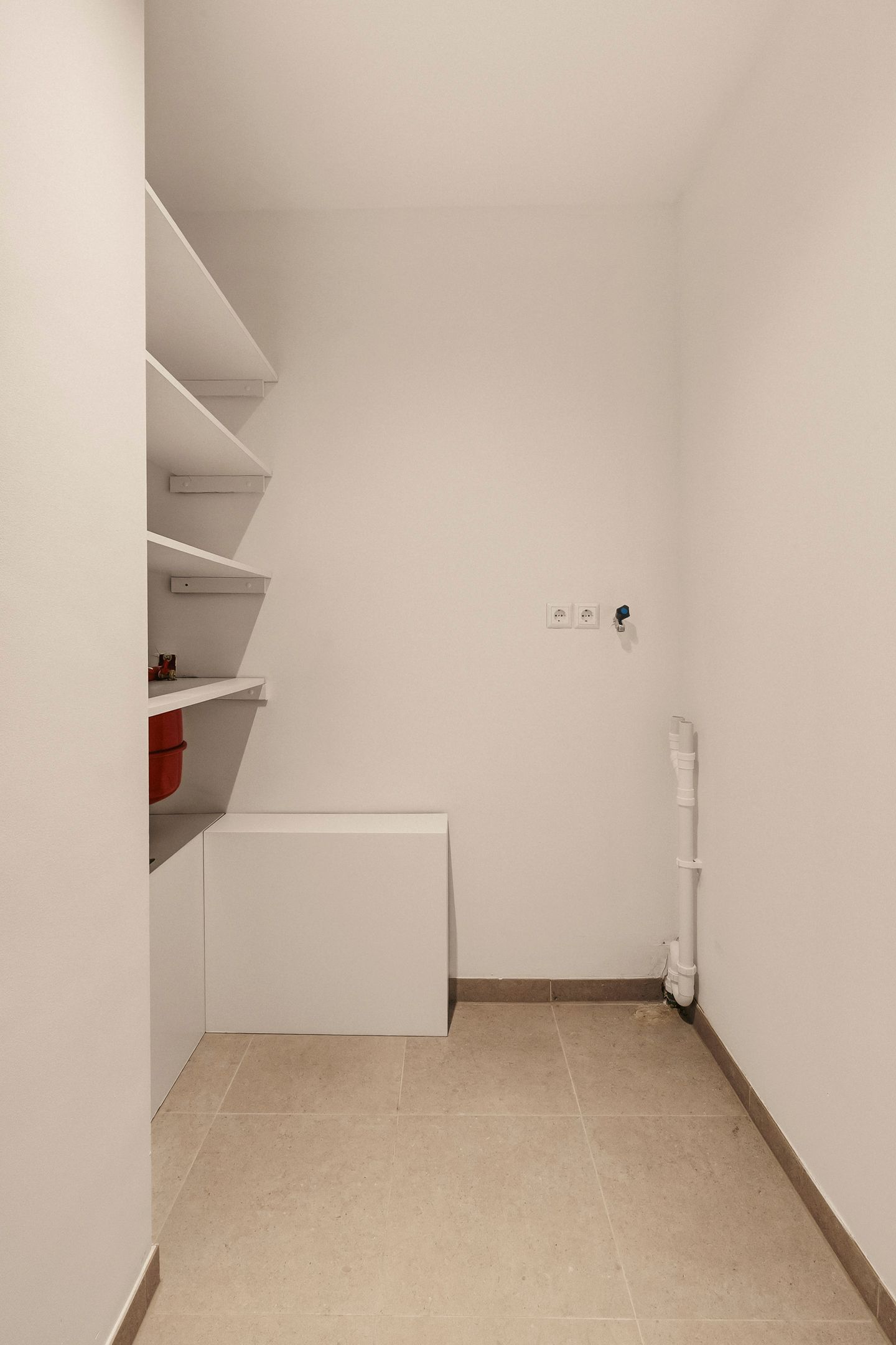 Photo 27 of Van Leijenberghlaan 198