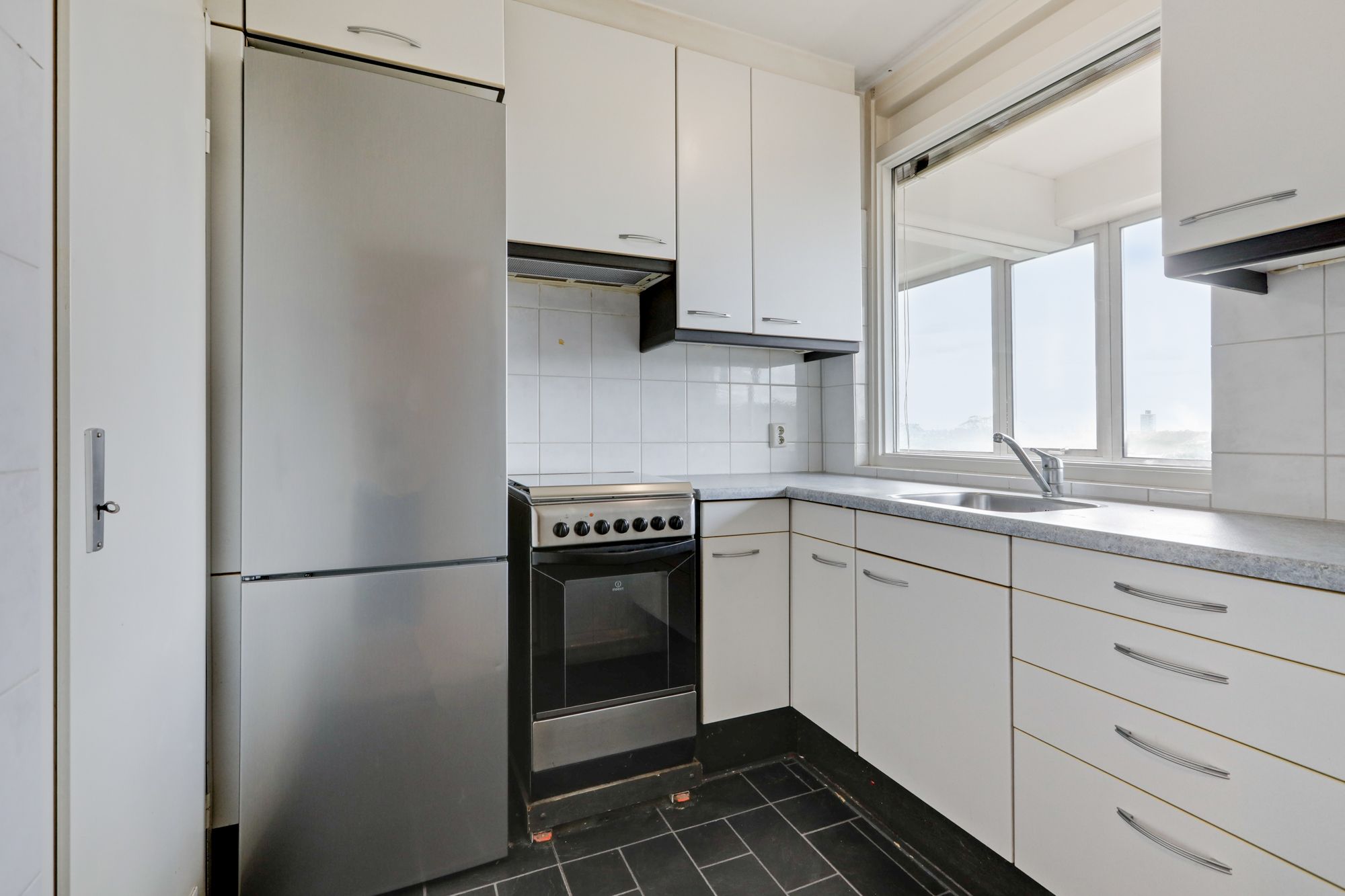 Foto 3 van Den Heuvel 182