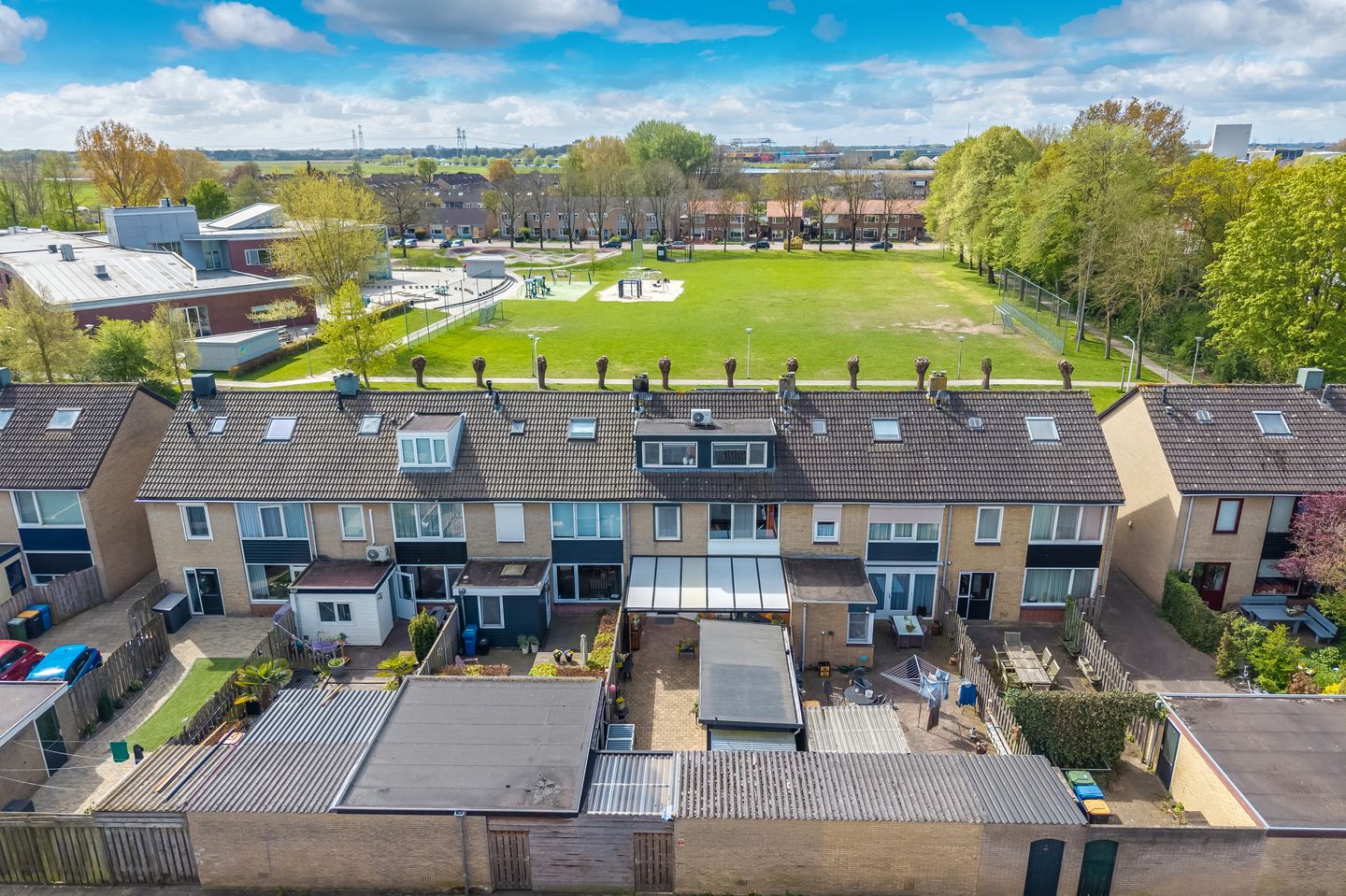 Foto 49 van Dr HAW van der Vechtlaan 88